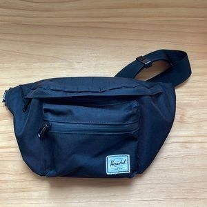Herschel fanny pack